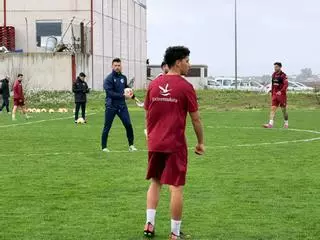 El Extremadura pone todo el foco ante el Melilla