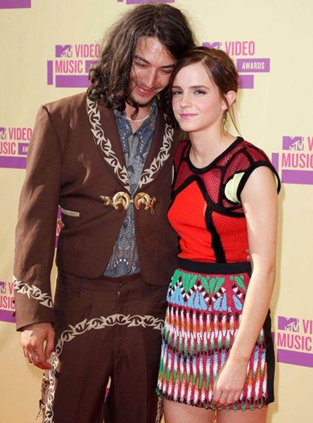 Emma Watson y Ezra Miller