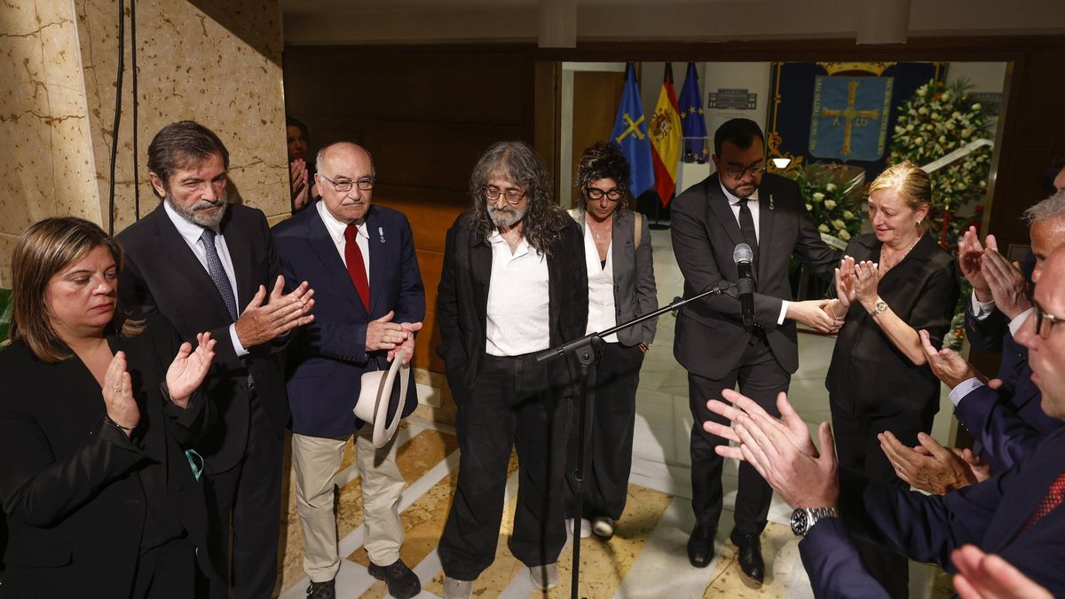 Luisa Lledías, viuda de Trevín, en su homenaje en sede presidencial: "Nunca olvidéis que hubo un hombre que amaba tanto la política que se dejó la piel por ella"