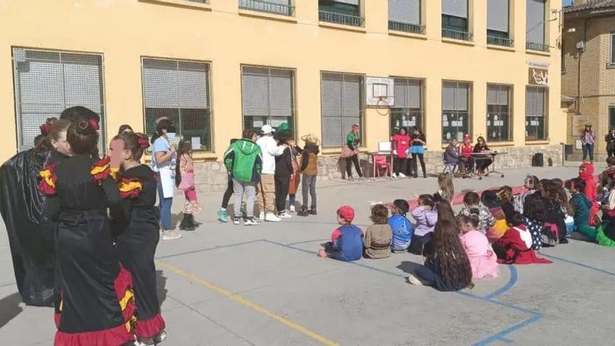 Dous centros escolares de Santiago, gañadores da XIII edición do premio Antonio Fraguas Fraguas