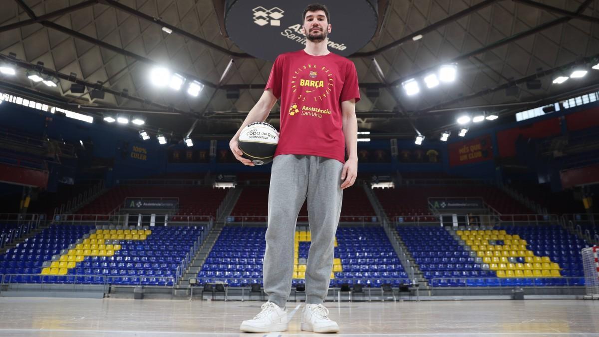 Brizuela habla con Sport sobre su estatura.