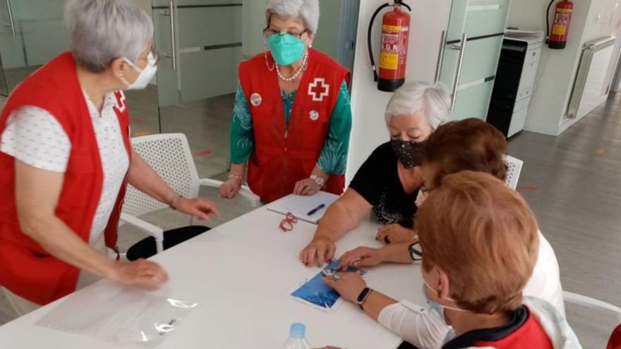 Cruz Roja Benavente hace frente al maltrato de las personas mayores