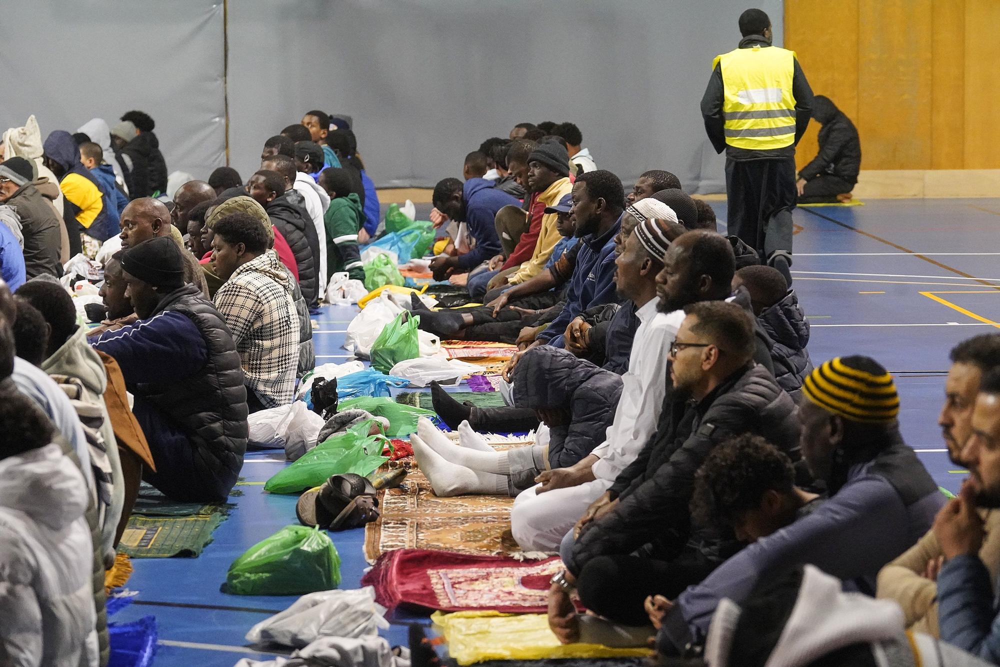 Pregàries i «iftars» comunitaris per donar la benvinguda al Ramadà