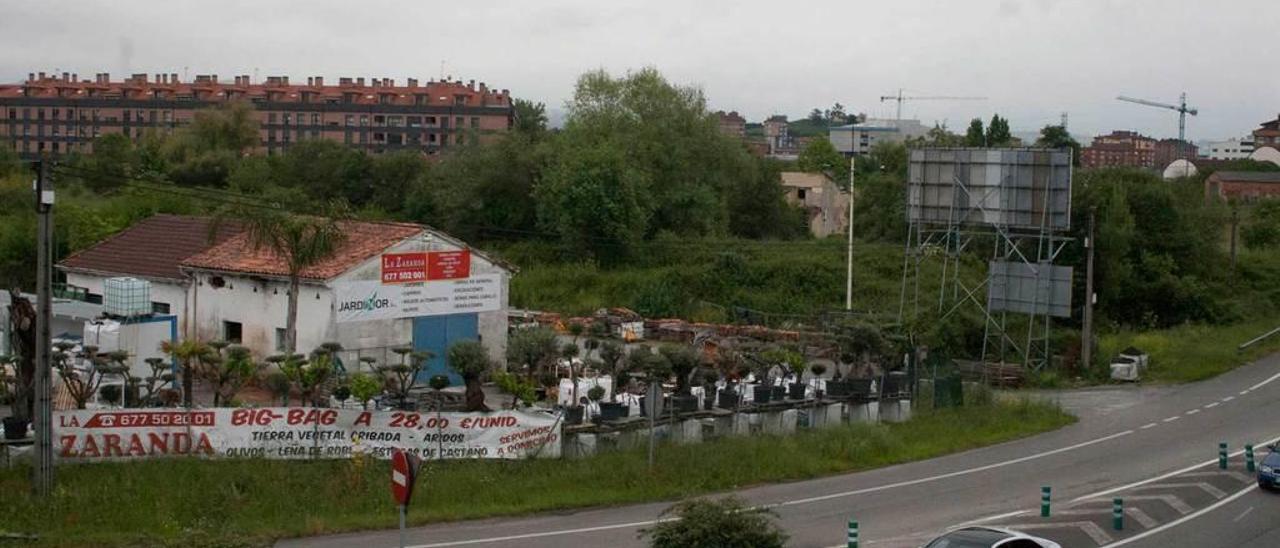 La zona norte de Lugones donde más fácil sería su desarrollo comercial.