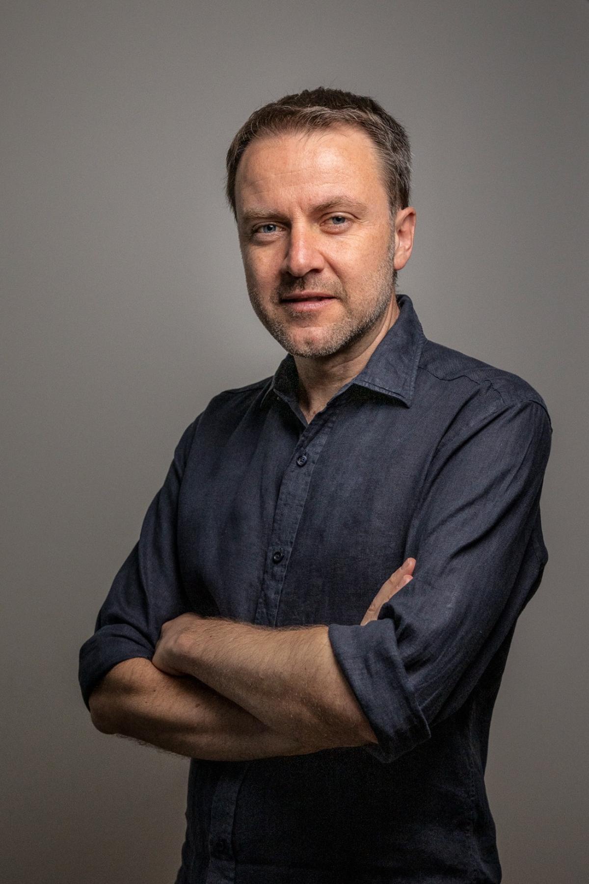 O xornalista coruñés Arturo Lezcano