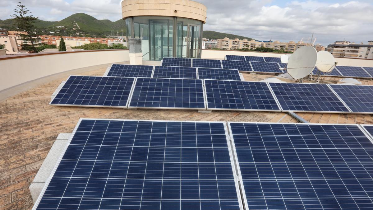 Las ayudas a la energía fotovoltaica es uno de los temas que se tratará en la jornada sobre sostenibilidad en Ibiza y Formentera