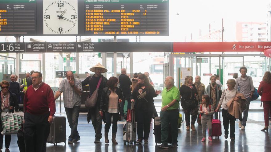 Renfe ampliará en julio la frecuencia del AVE a Madrid con una salida a las 19 horas