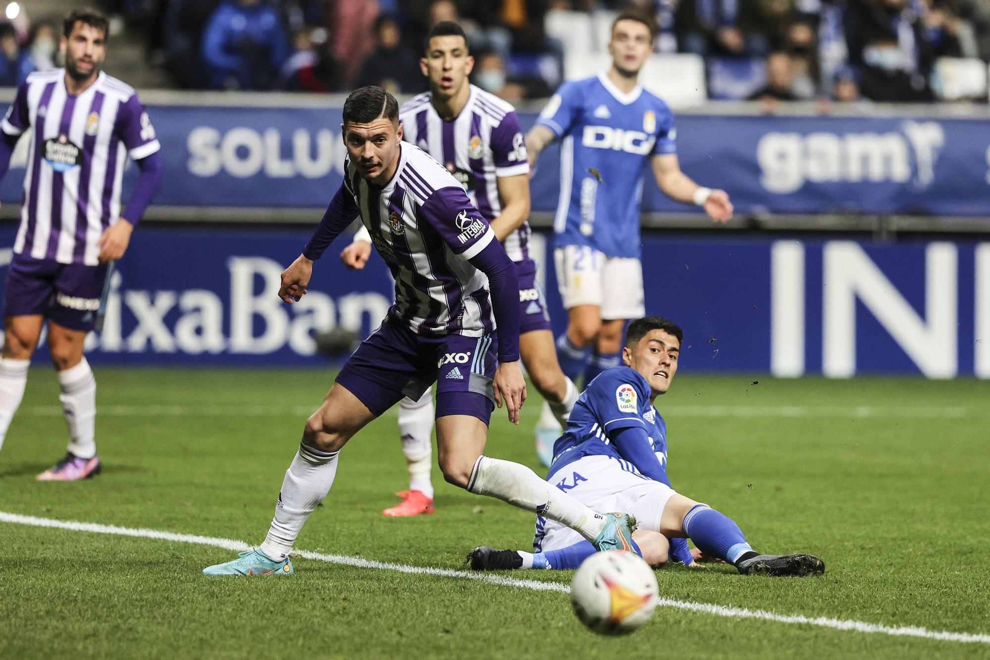 Las mejores imágenes de la victoria del Real Oviedo ante el Valladolid