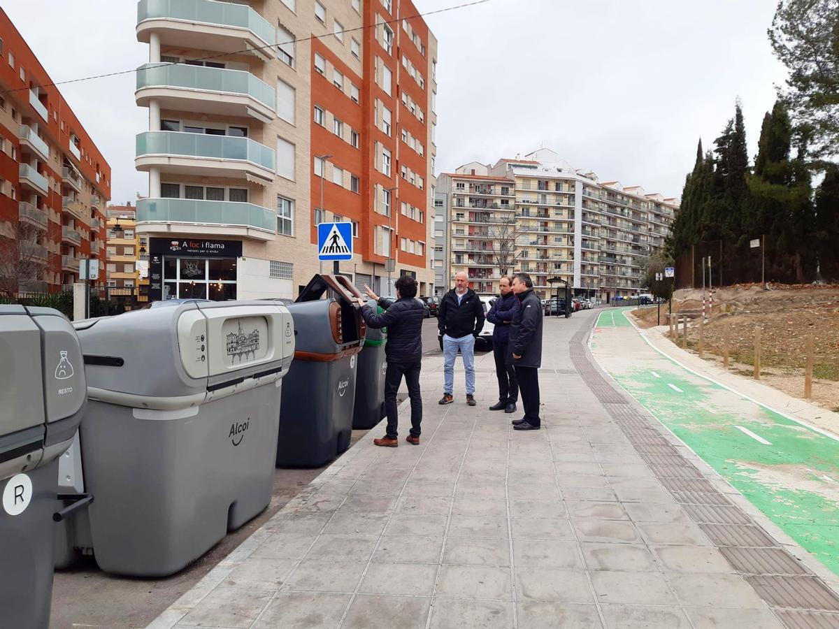 Imagen Prueba de los contenedores que se instalarán en Alcoy con la mejora de la contrata2