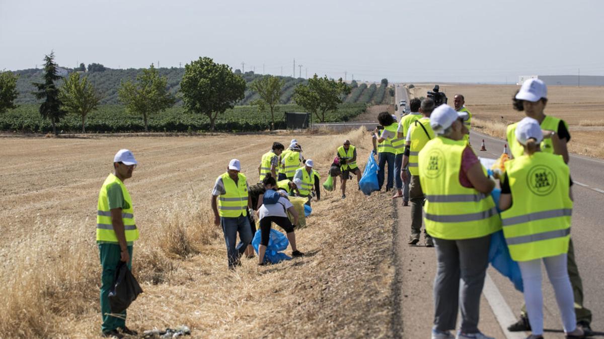 Nueva campaña de Libera para limpiar ‘basuraleza’ en los ríos