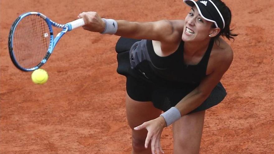 Muguruza destroza a Sharapova en Roland Garros