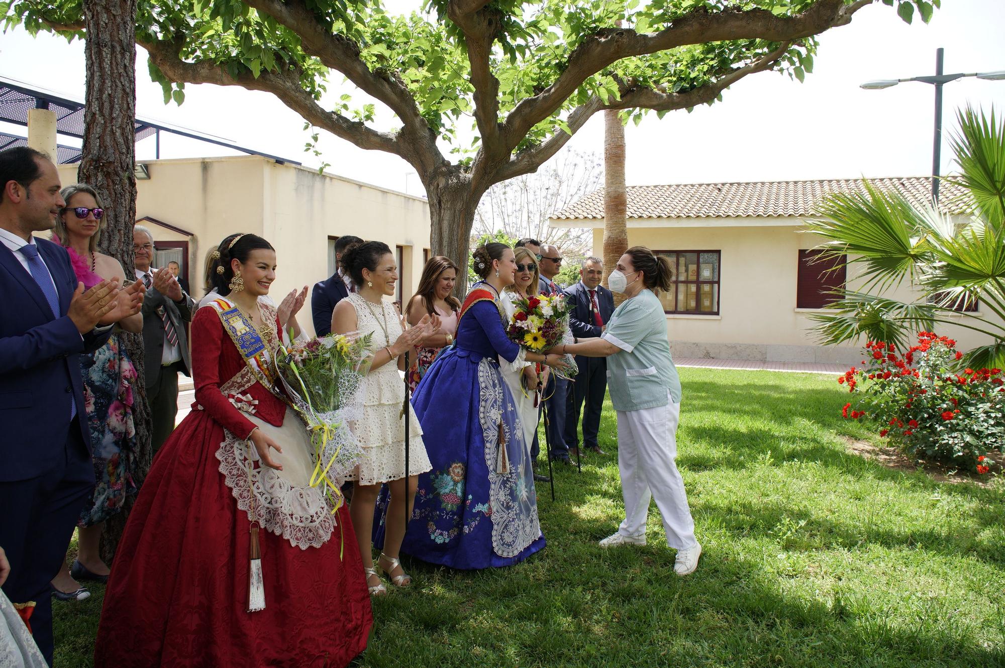 Revive el día grande de Santa Quitèria en Almassora con Les Calderes y la mascletà