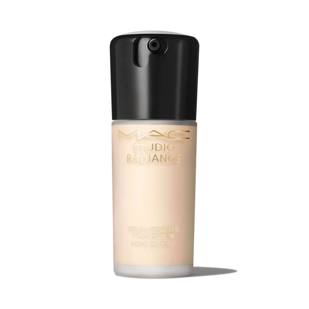 Studio Radiance Serum-Powered Foundation, de MAC