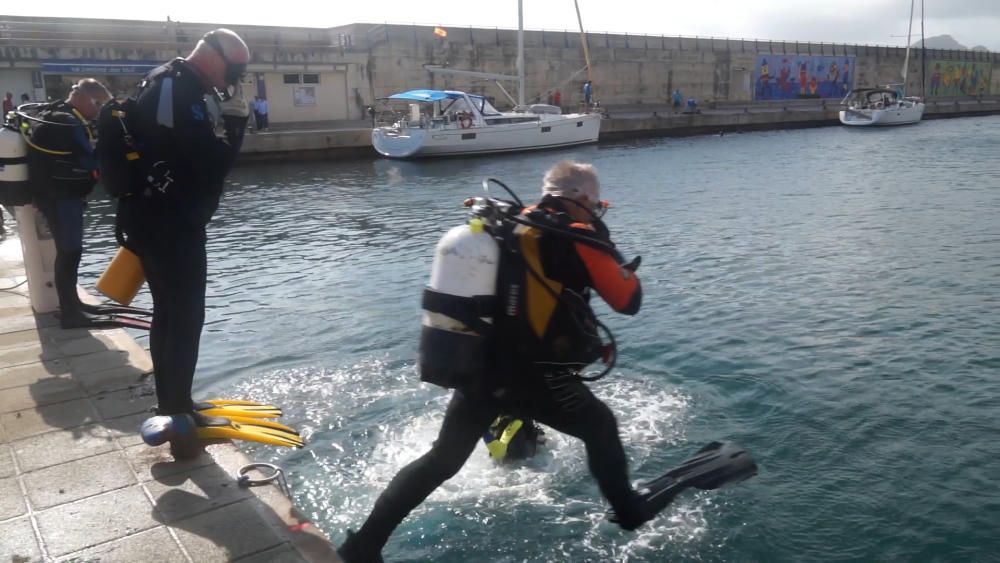 Jornada de limpieza portuaria en Cala Rajada