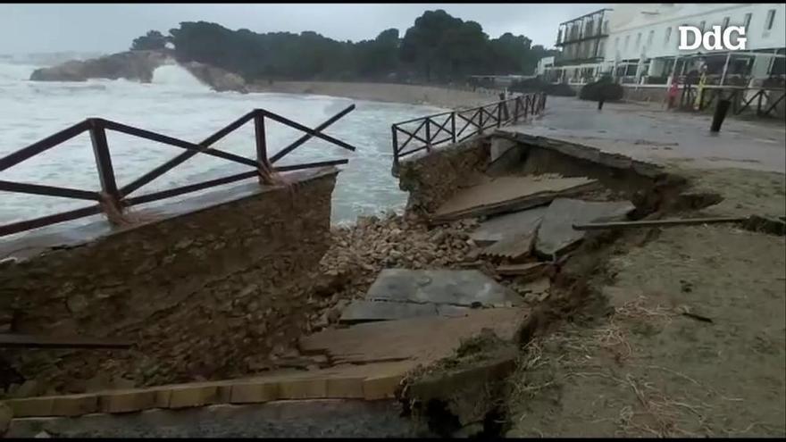 S'enfonsa un tram del passeig de l'Escala a Empúries