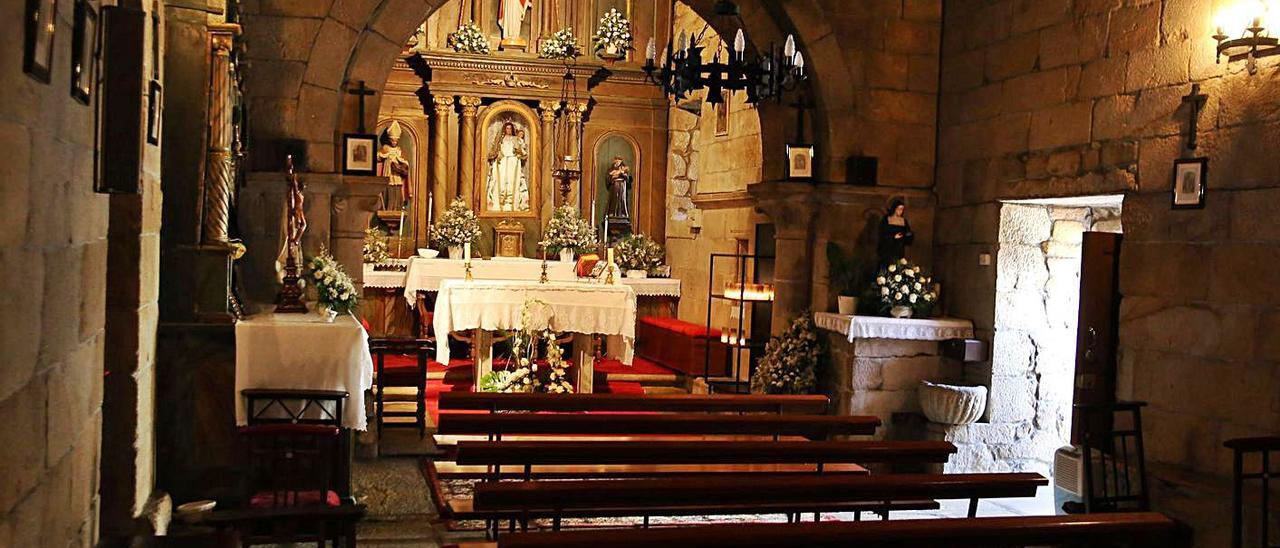 Interior de la iglesia de San Martiño de Lalín de Arriba. | // BERNABÉ