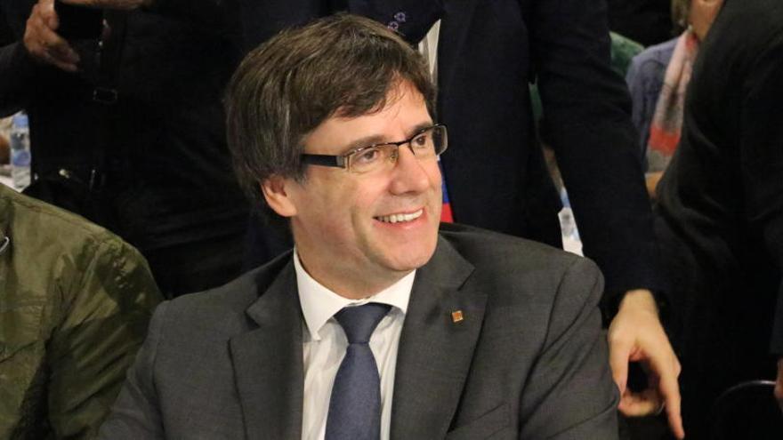 Puigdemont fa costat a Mas, Ortega, Rigau i Homs davant l&#039;actuació del Tribunal de Comptes