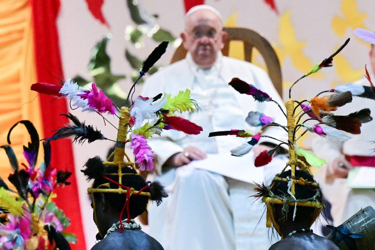 El Papa Francisco visita Papúa Nueva Guinea