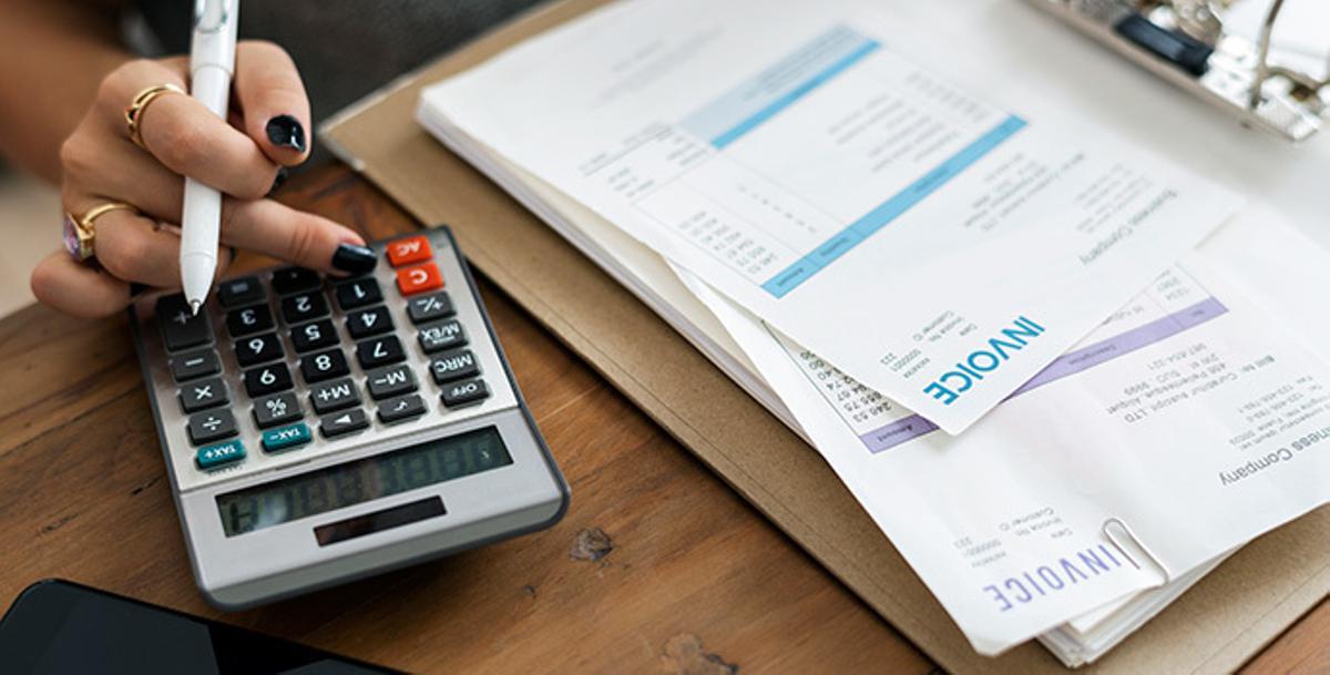 Ahorra en la factura de la luz con los consejos de estos 6 expertos