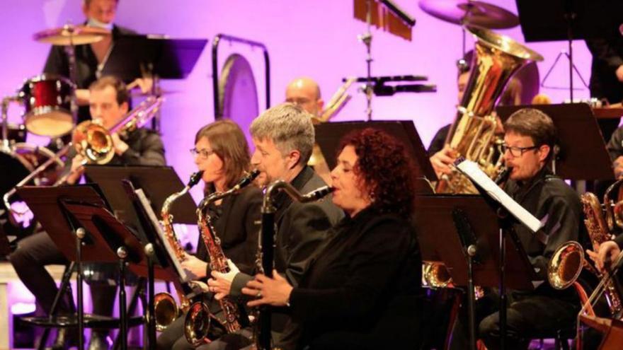 La Banda Sinfónica y el Coro Ciutat d’Ibiza celebran el concierto de Santa Cecilia