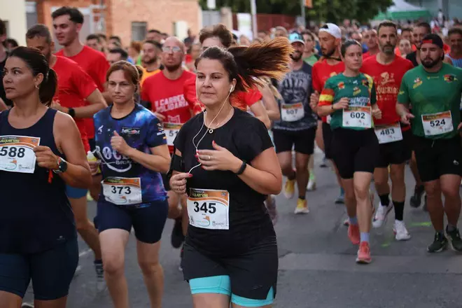 Todas las imágenes de la Carrera Nocturna de Alquerías