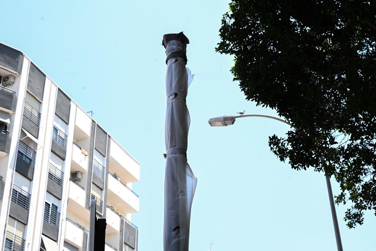 Poste para las cámaras de control del tráfico, así como para los radares y sensores de ruido y aire en Elche