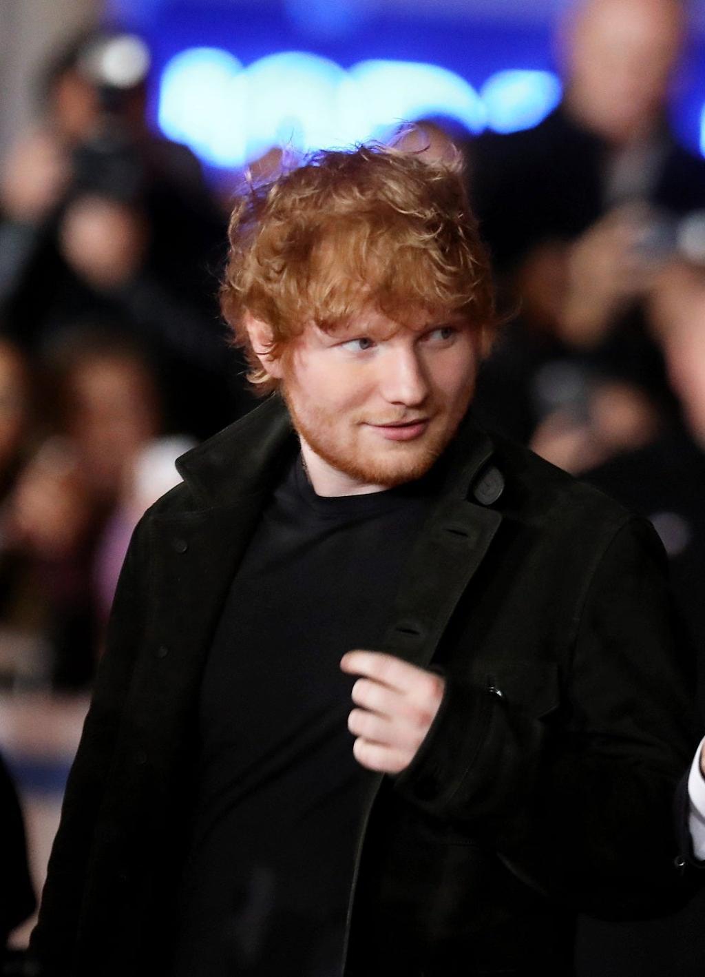 Ed Sheeran con cara de pillo