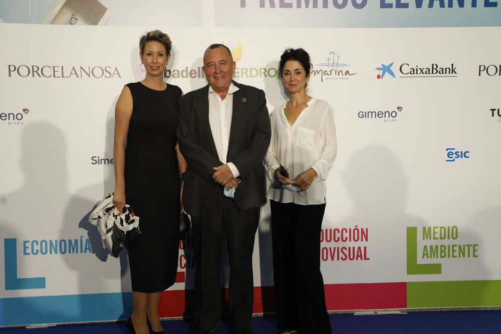 Photocall de los invitados a la gala de los Premios Levante-EMV 2021