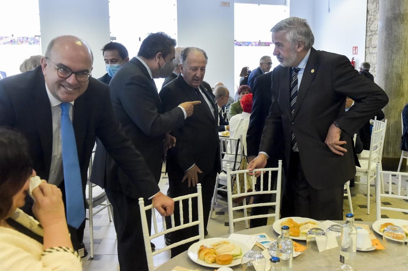 Conferencia 'Hacia un nuevo orden mundial'