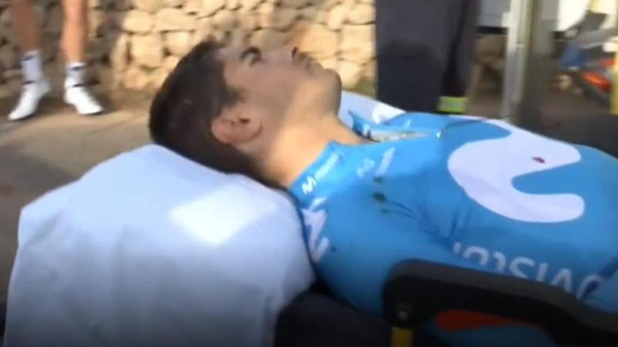 Mikel Landa aparece sobre la camilla tras sufrir su caÃ­da el jueves durante la disputa de la primera prueba de la Challenge Vuelta a Mallorca.