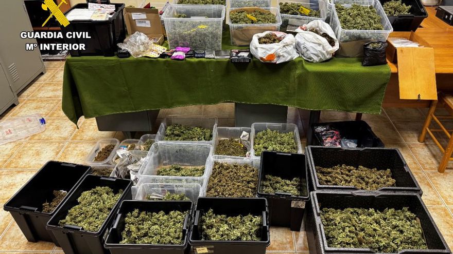 La Guardia Civil interviene diez kilos de cogollos de marihuana en una finca en Sencelles