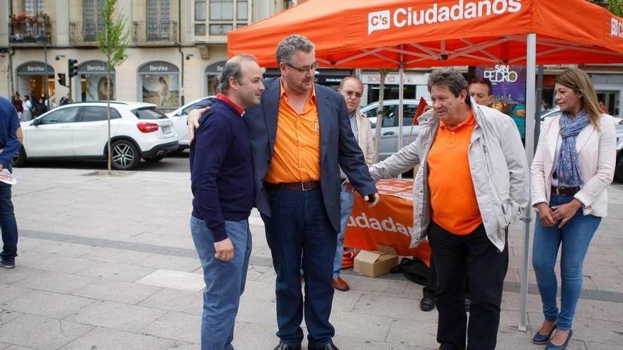 Ciudadanos reclama una &quot;cura de humildad&quot; a Maíllo