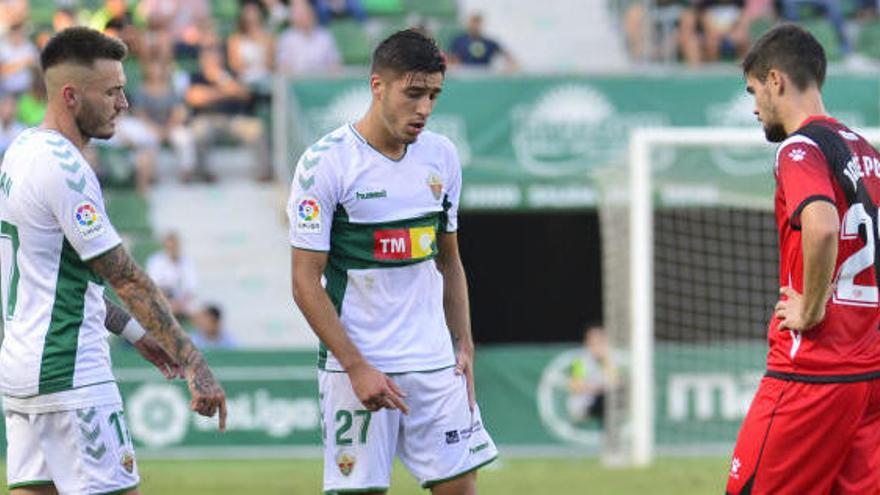 Óscar Gil, durante el partido frente al Rayo Vallecano