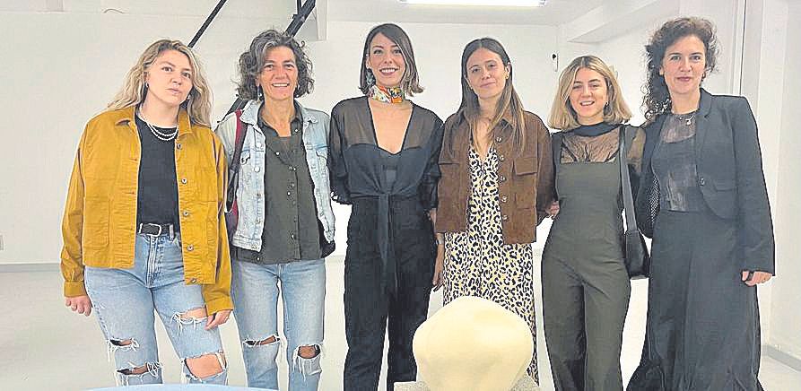 Manuela Calviño, Jacqueline Kuchen, Sara Arjona, Nicole Scarpa, Paloma Calviño y Natalia Benito.