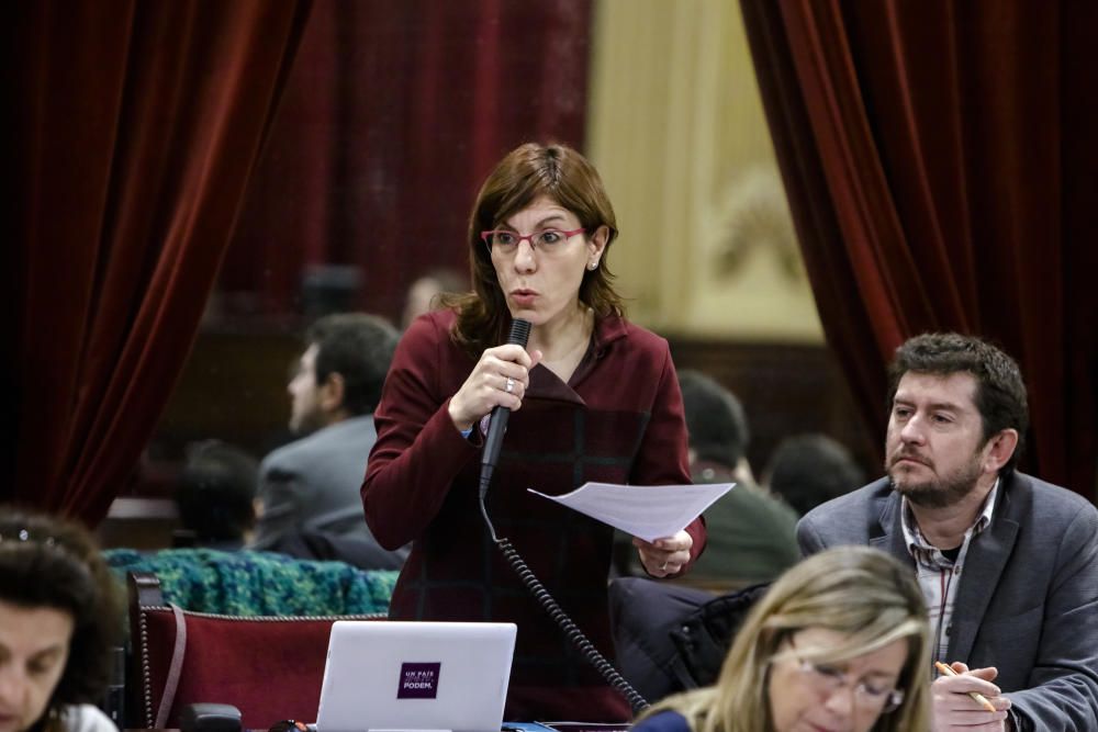 Pleno del Parlament del 1 de febrero