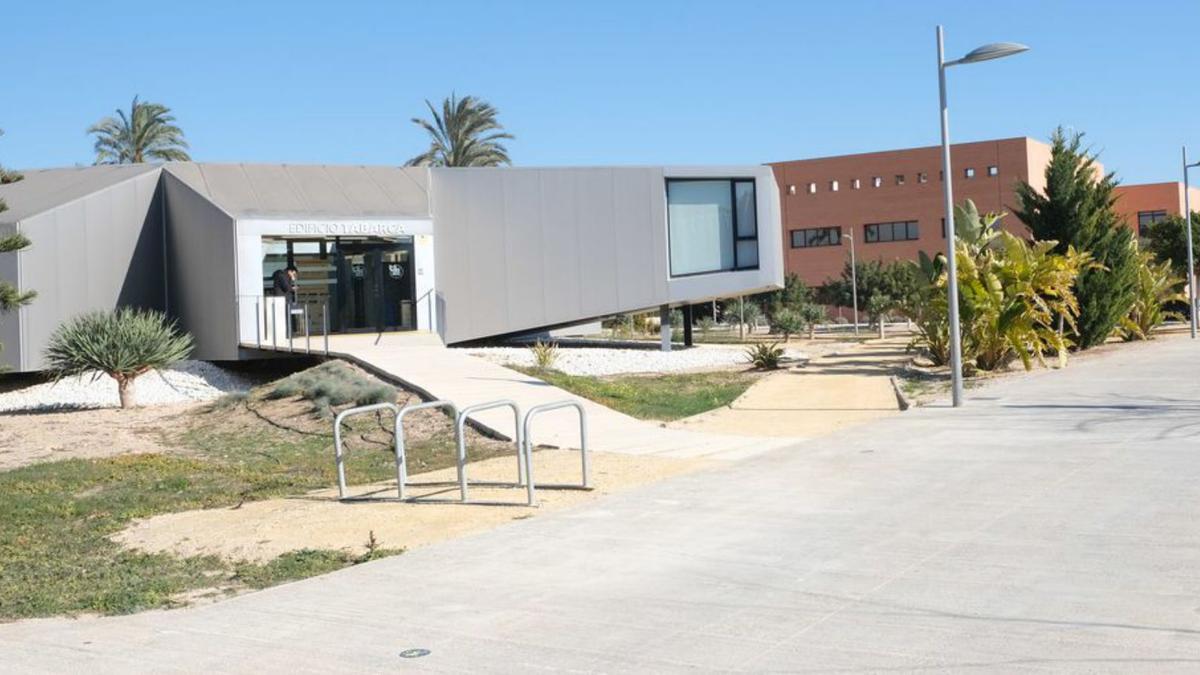 Edificio Tabarca, en el campus de Elche.