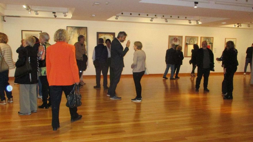 Pedro Marco en la sala de exposiciones temporales del MACE
