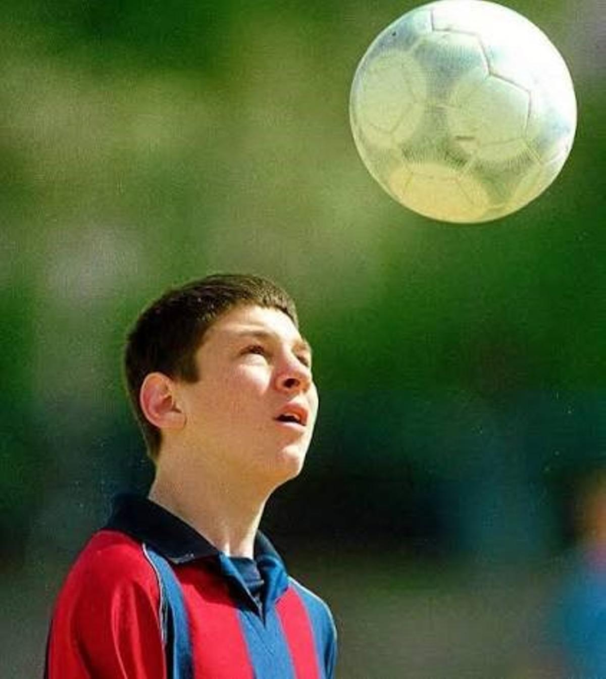 Leo Messi en sus primeros años en La Masia.