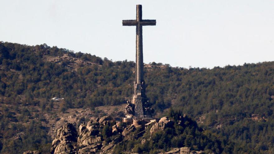 Atesos per hipotèrmia dos ultres que van pujar a un cingle del Valle amb banderes franquistes i bengales