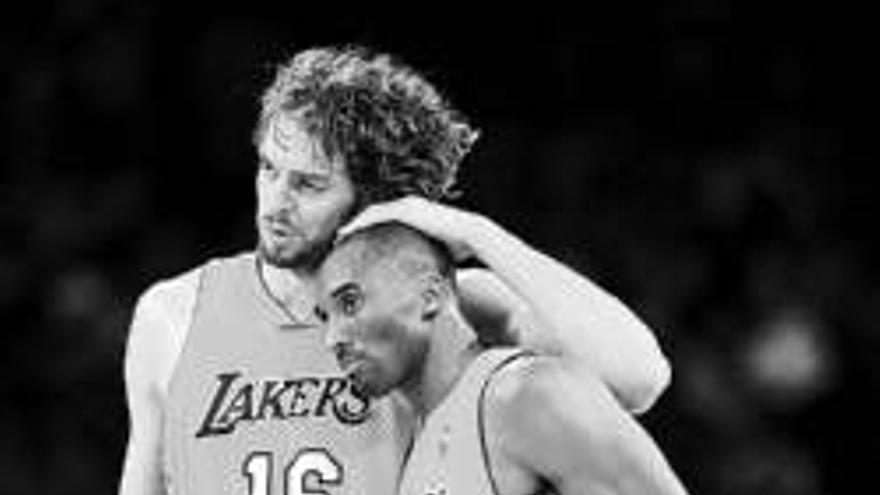 Gasol y Bryant guían a los Lakers a su primer éxito ante los Nuggets