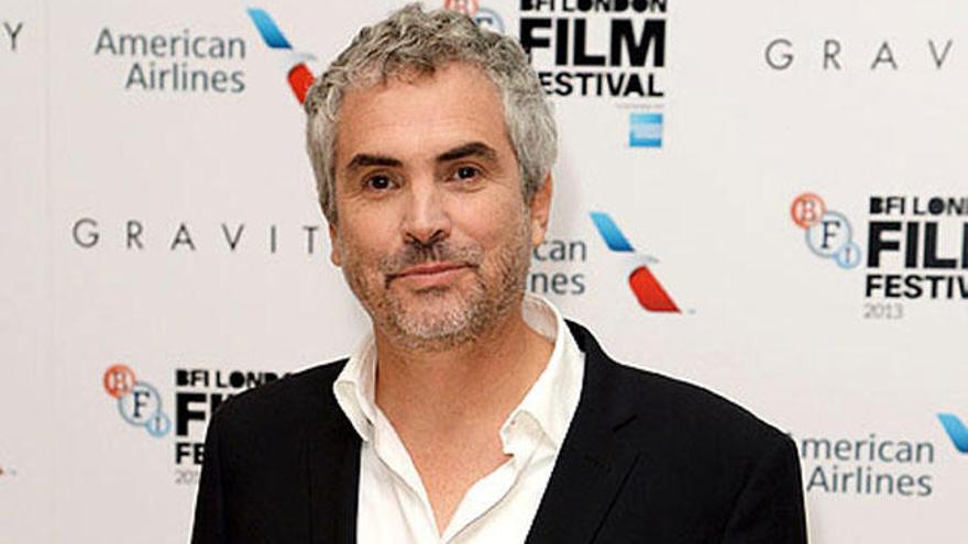 Alfonso Cuarón posa sonriente