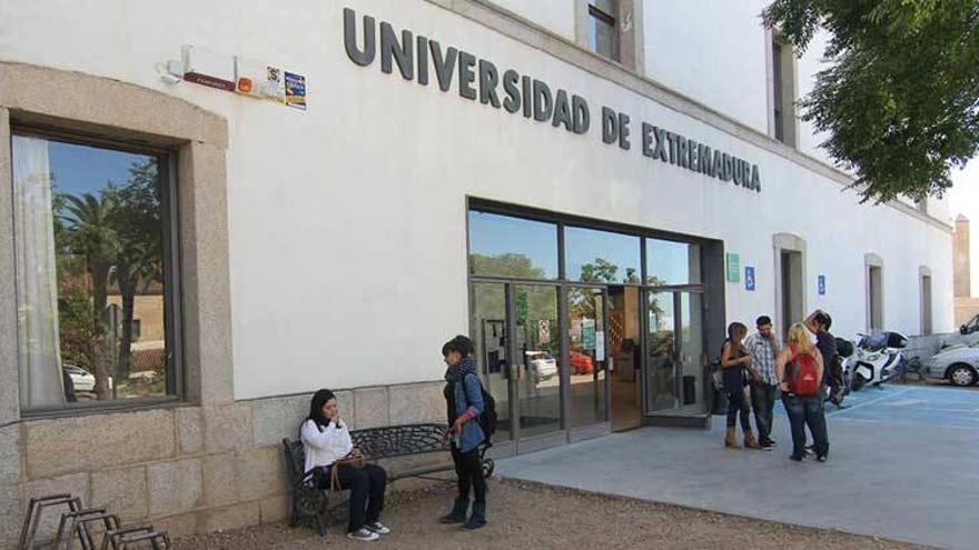 La última decisión del Supremo sobre el Cubo de Badajoz no crea preocupación en el alumnado