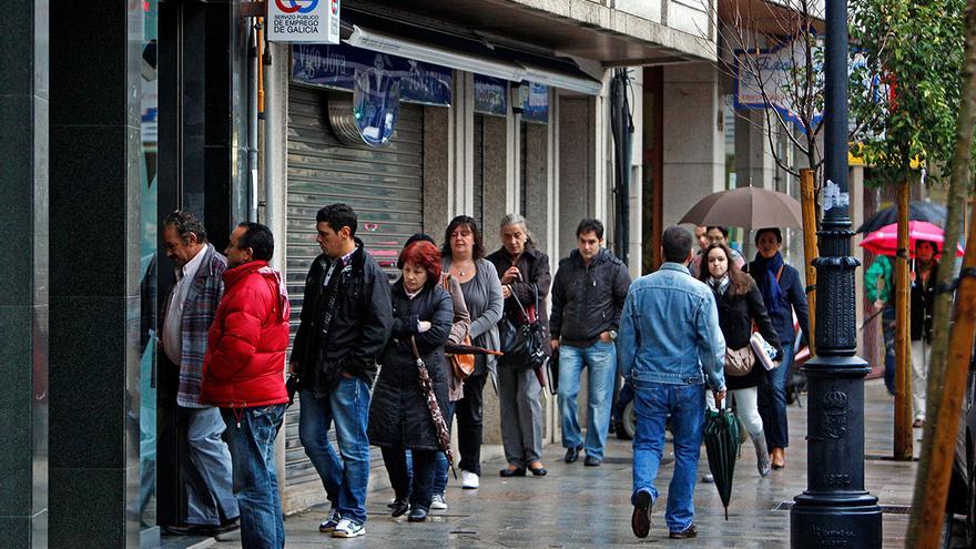 Descualificación y edadismo lastran el futuro laboral de los parados gallegos