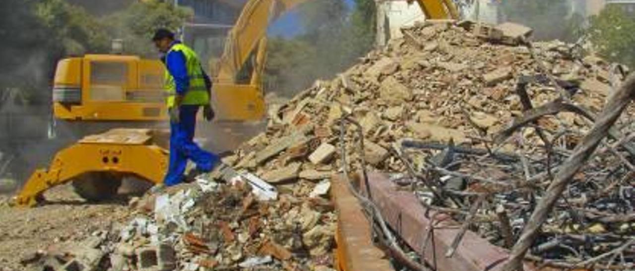 Castalla cede terrenos a Educación para construir el nuevo colegio Rico Sapena