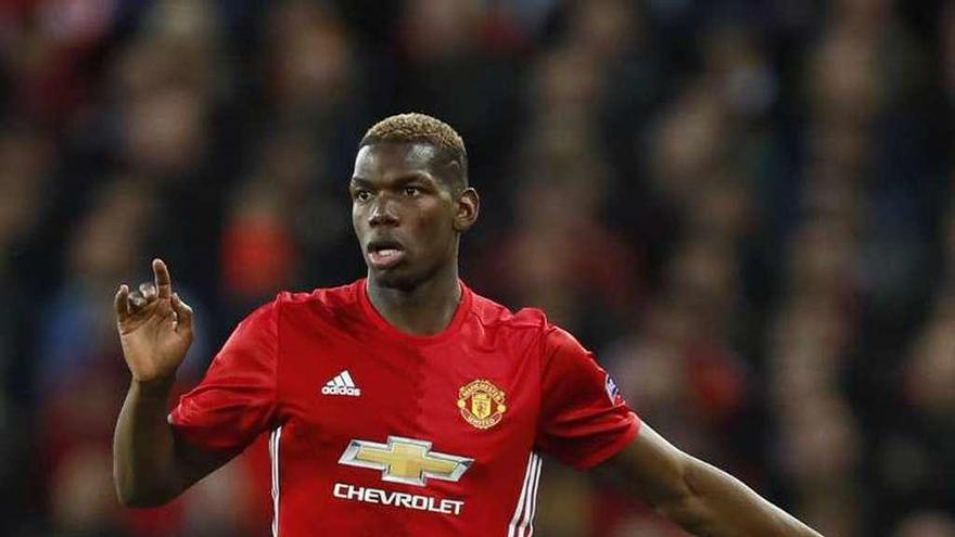 Paul Pogba, en un partido con el Manchester United. // Reuters