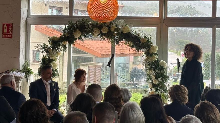 Una boda protegida por lo civil.  | FDEV