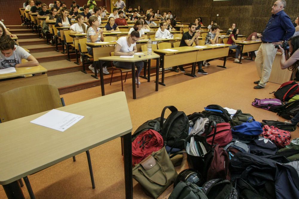 En la UMH durante estos días van a realizar las Pruebas de Acceso a la Universidad un total de 3.498 alumnos.