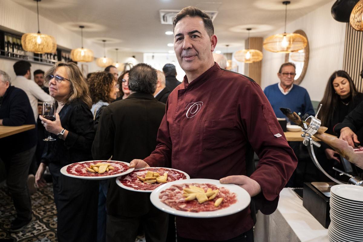 Fotogalería | Estreno por todo lo alto de En frente by Oquendo en Cáceres Fotogalería | Estreno por todo lo alto de En frente by Oquendo en Cáceres