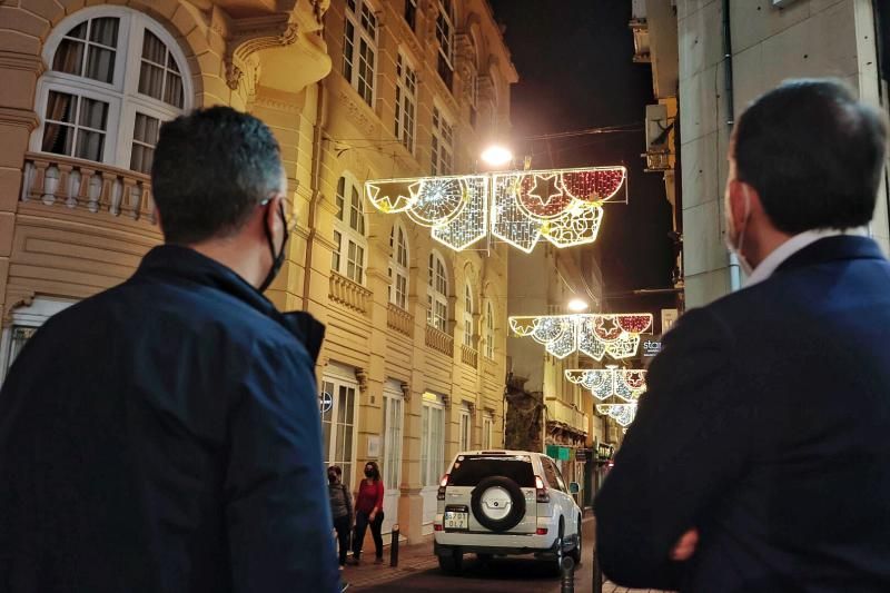 Prueba de la iluminación de Navidad de Santa Cruz