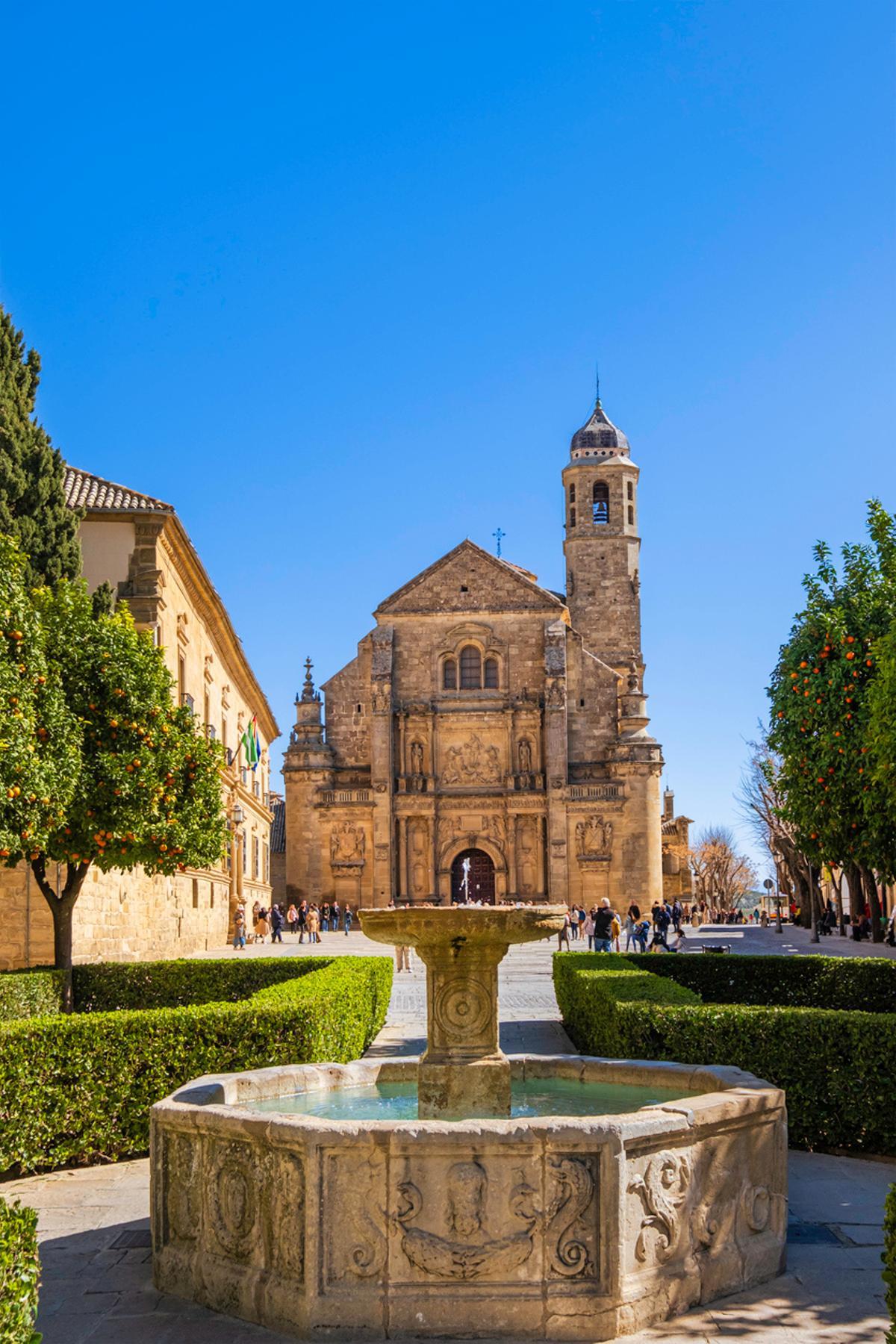 Plaza Vázquez de Molina en Úbeda, una plaza rica en edificios renacentistas.
